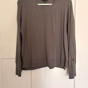 Gander Mountain Gray Long Sleeve Top